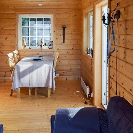 4 Person In Holiday home Botnhamn